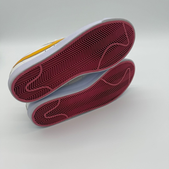 Nike Blazer Low ‘77 White University Gold Pink Sneakers Retro W 8.5 - 9 / Y 7 - Picture 4 of 7